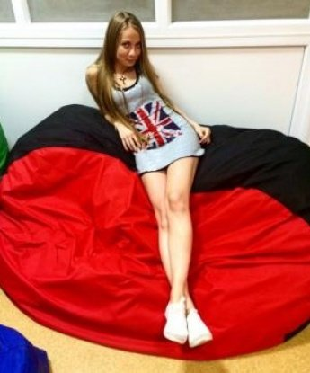 Карина, 23 года